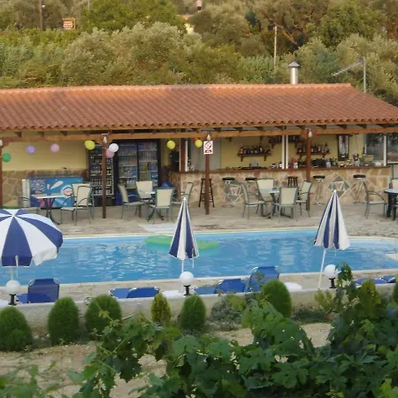 Pansion Tonia 4*