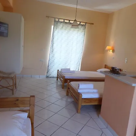 Pansion Tonia 4*