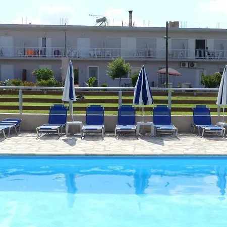 Pansion Tonia 4*