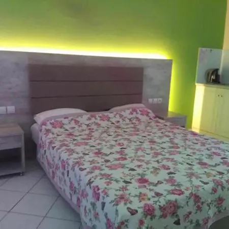 Aparthotel Pansion Tonia Zakynthos Town