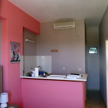 Pansion Tonia 4* Psarou (Zakynthos)